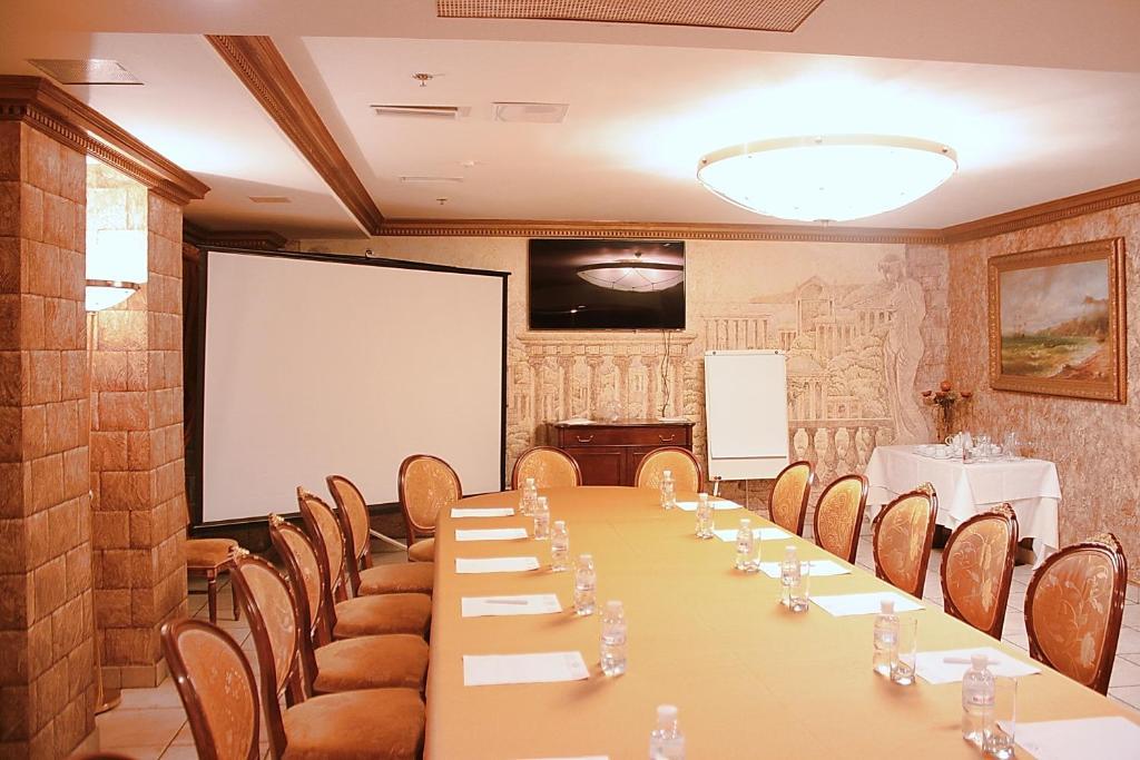Optima Collection Podil Plaza Hotel Kijev Kültér fotó