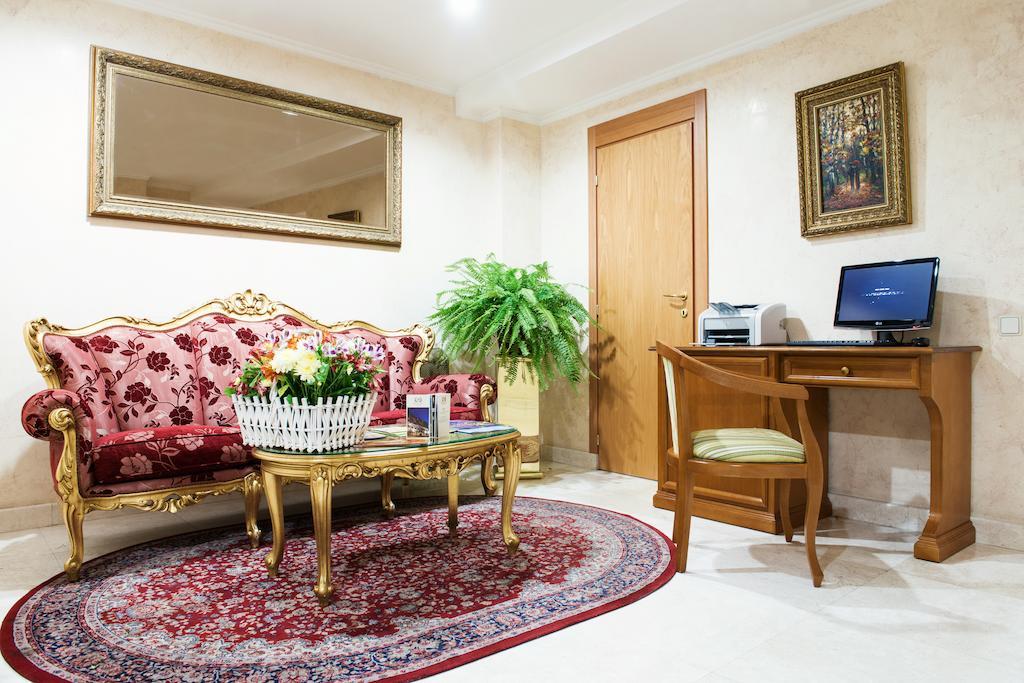 Optima Collection Podil Plaza Hotel Kijev Kültér fotó
