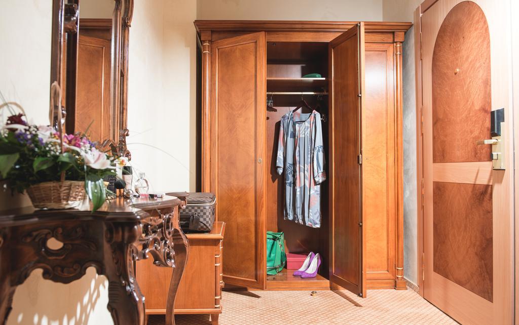 Optima Collection Podil Plaza Hotel Kijev Kültér fotó